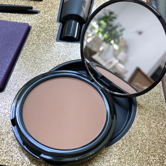 Urban Decay x Prince Collection Vault - Picture 6 of 7